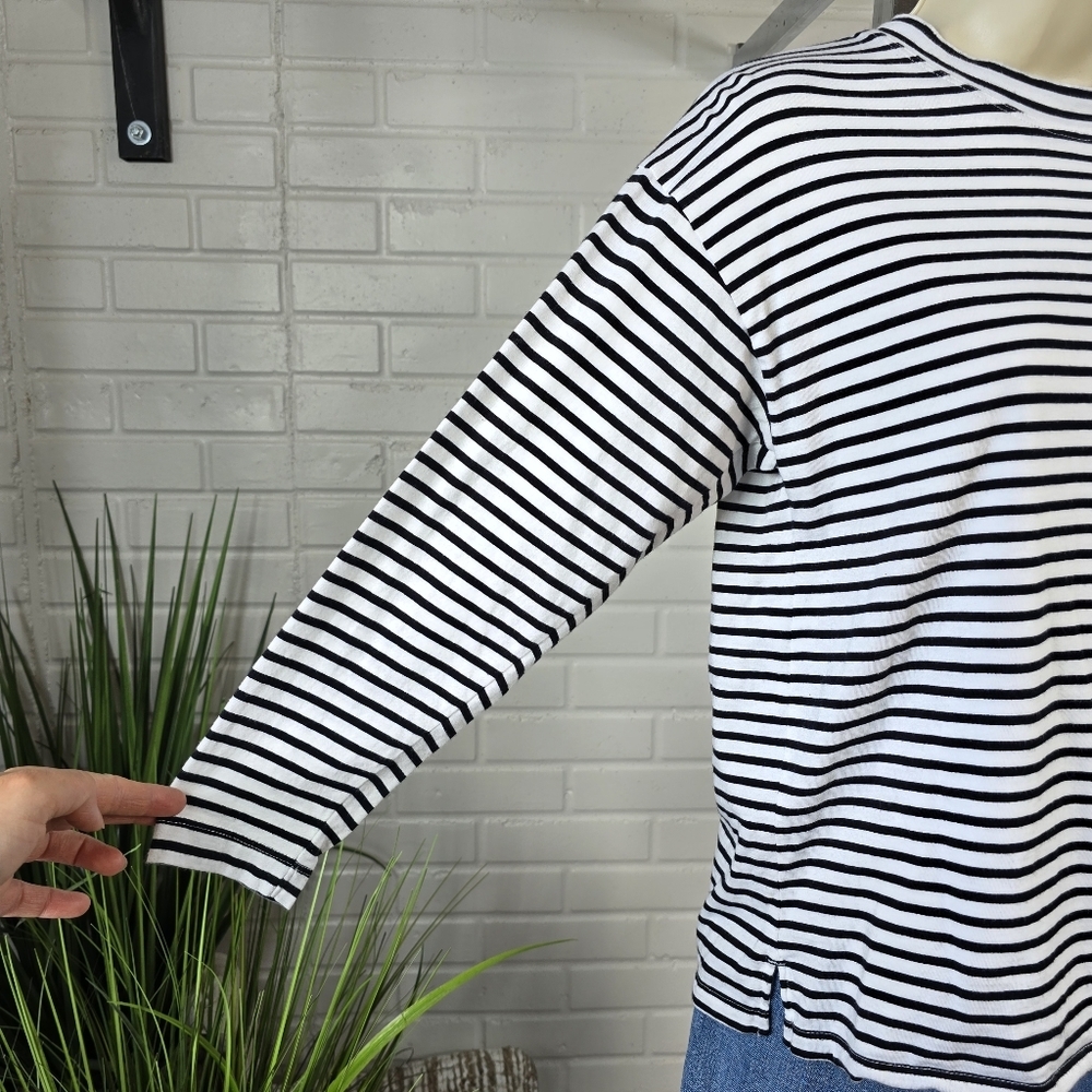 AYR Black and White Striped Crewneck Long Sleeve T-shirt Extra Small - Picture 8 of 8